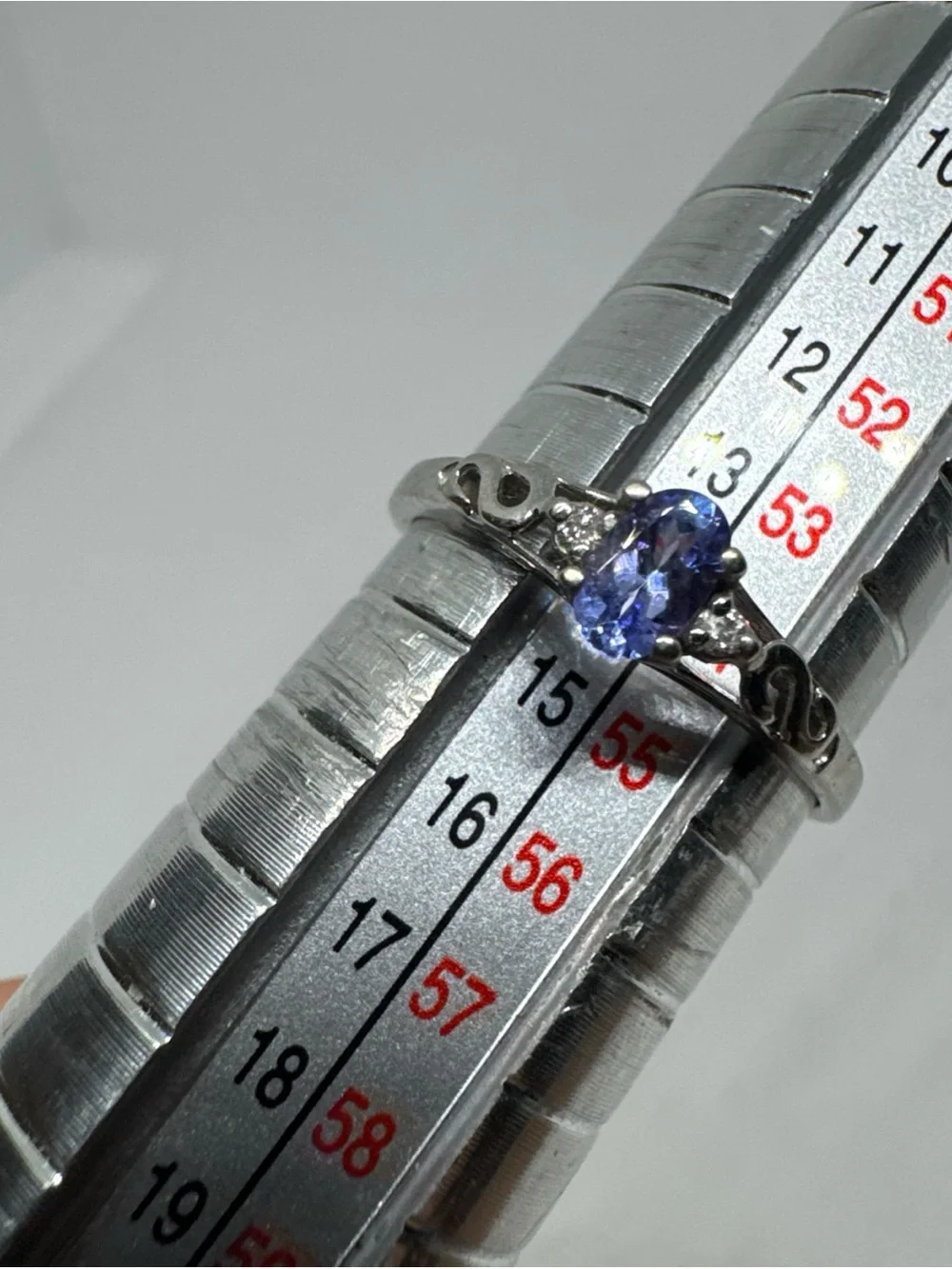 14k White Gold Ring Tanzanite & Diamond Accents Size 6.75 Dainty Elegant 1.35g